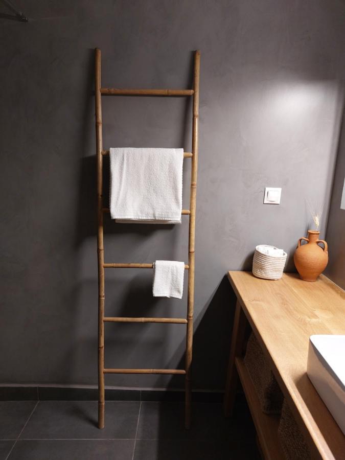 Christina-Anna Athens City Center Walking Distance To Everywhere And Acropolis, In One Of The Most Favorable Locations By National Gardens And Zoo, Hellenic Parliament In Syntagma And Stylish Exquisite Kolonaki Cozy Renovated Apartment Zewnętrze zdjęcie