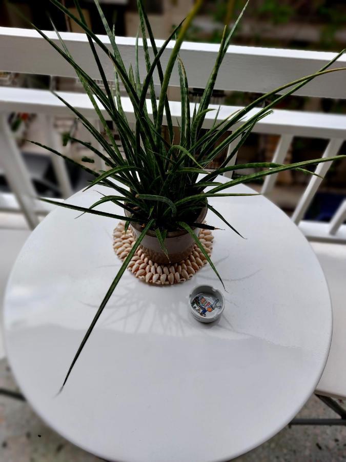 Christina-Anna Athens City Center Walking Distance To Everywhere And Acropolis, In One Of The Most Favorable Locations By National Gardens And Zoo, Hellenic Parliament In Syntagma And Stylish Exquisite Kolonaki Cozy Renovated Apartment Zewnętrze zdjęcie