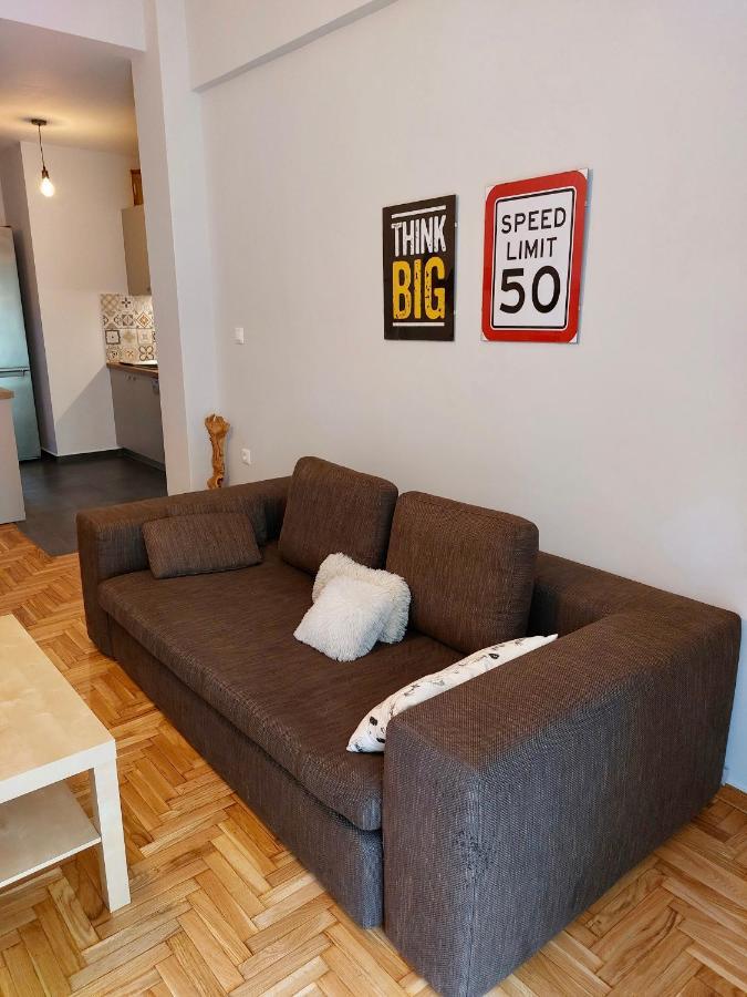 Christina-Anna Athens City Center Walking Distance To Everywhere And Acropolis, In One Of The Most Favorable Locations By National Gardens And Zoo, Hellenic Parliament In Syntagma And Stylish Exquisite Kolonaki Cozy Renovated Apartment Zewnętrze zdjęcie