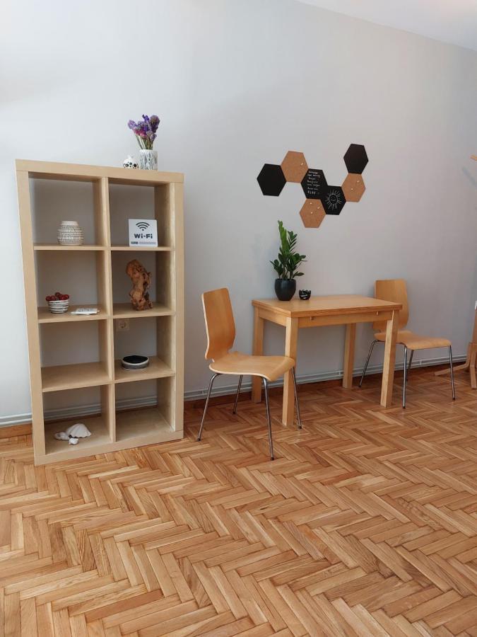 Christina-Anna Athens City Center Walking Distance To Everywhere And Acropolis, In One Of The Most Favorable Locations By National Gardens And Zoo, Hellenic Parliament In Syntagma And Stylish Exquisite Kolonaki Cozy Renovated Apartment Zewnętrze zdjęcie
